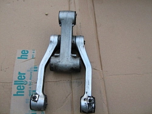 Federbeinumlenkung Kawasaki GPX 750